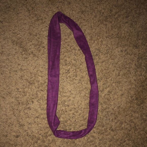 Scarf - Picture 2 of 2